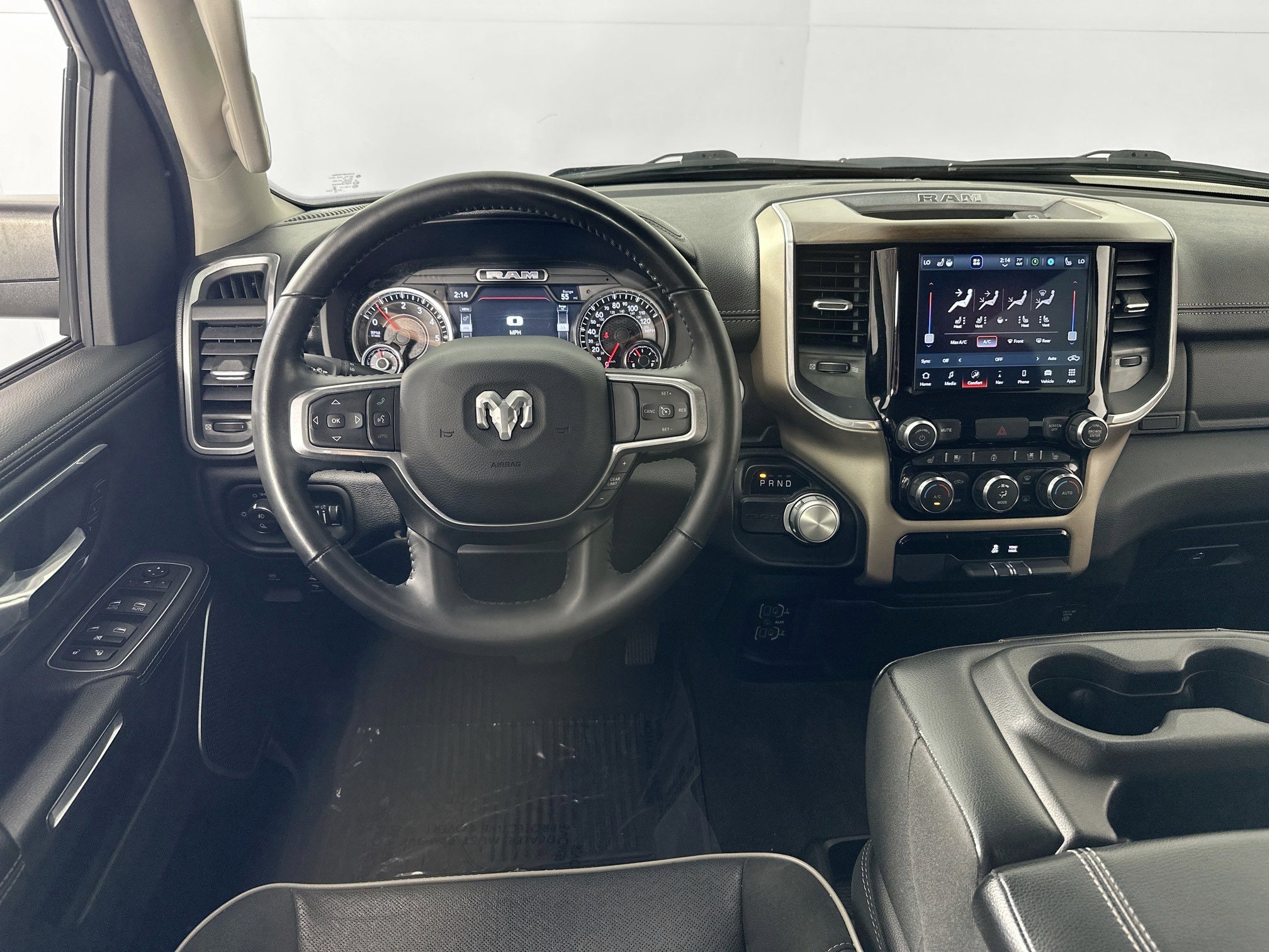 Used 2022 RAM 1500 Laramie RWD image 22