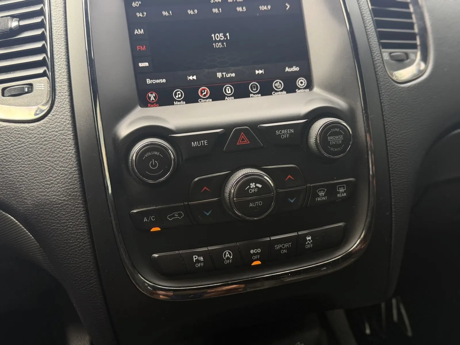 Used 2020 Dodge Durango GT AWD/4WD image 35