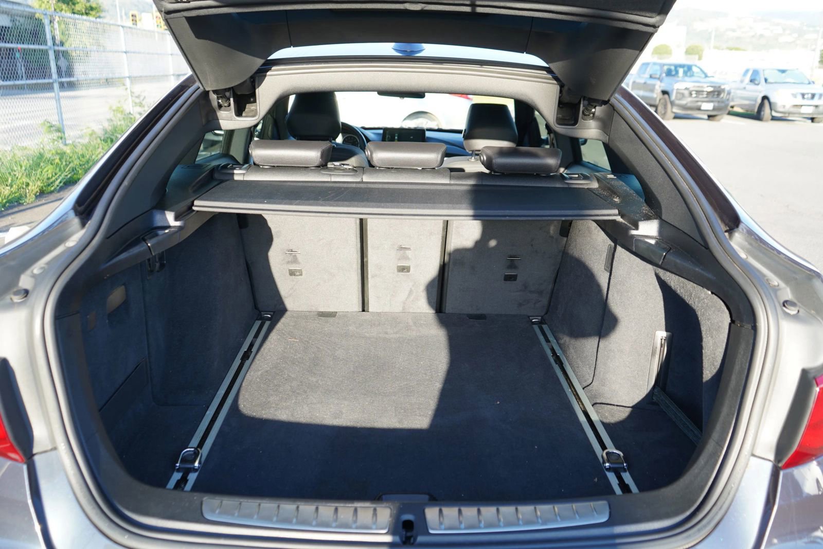 Used 2017 BMW 330i Gran Turismo xDrive AWD/4WD image 27