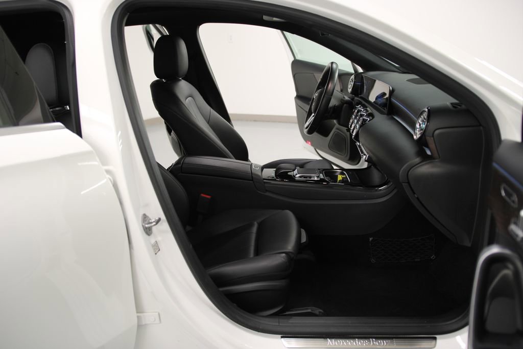 Used 2019 Mercedes-Benz A 220 4MATIC image 17