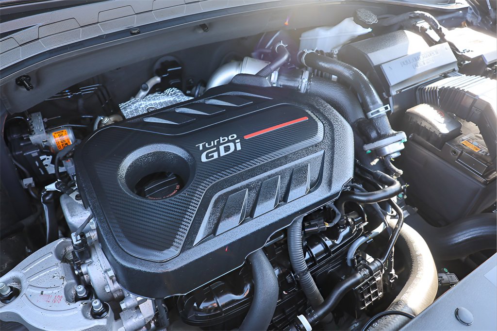 Used 2020 Hyundai Santa Fe Limited image 18