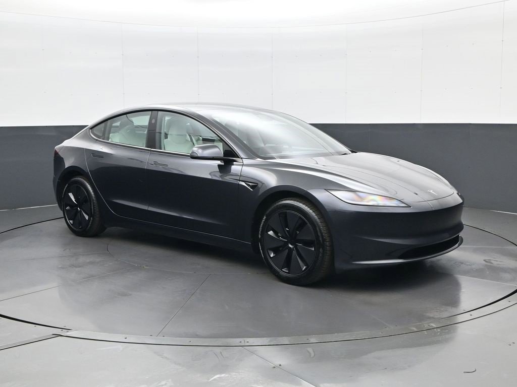 Used 2025 Tesla Model 3 Long Range image 3