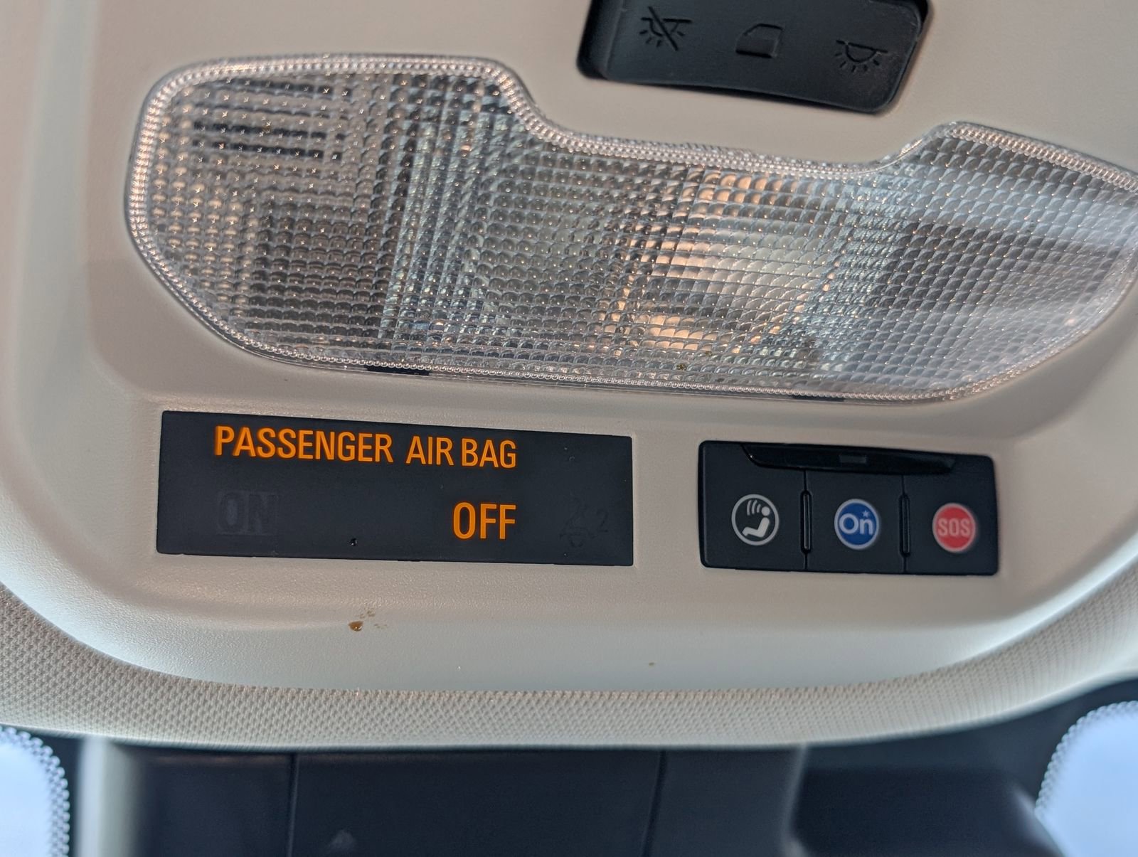 Used 2025 Chevrolet Trax LT w/ Driver Confidence Package image 16