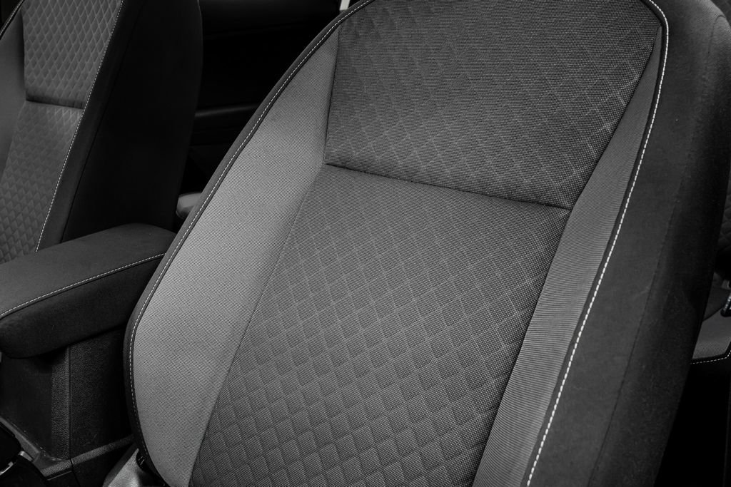 Used 2021 Volkswagen Tiguan S image 37