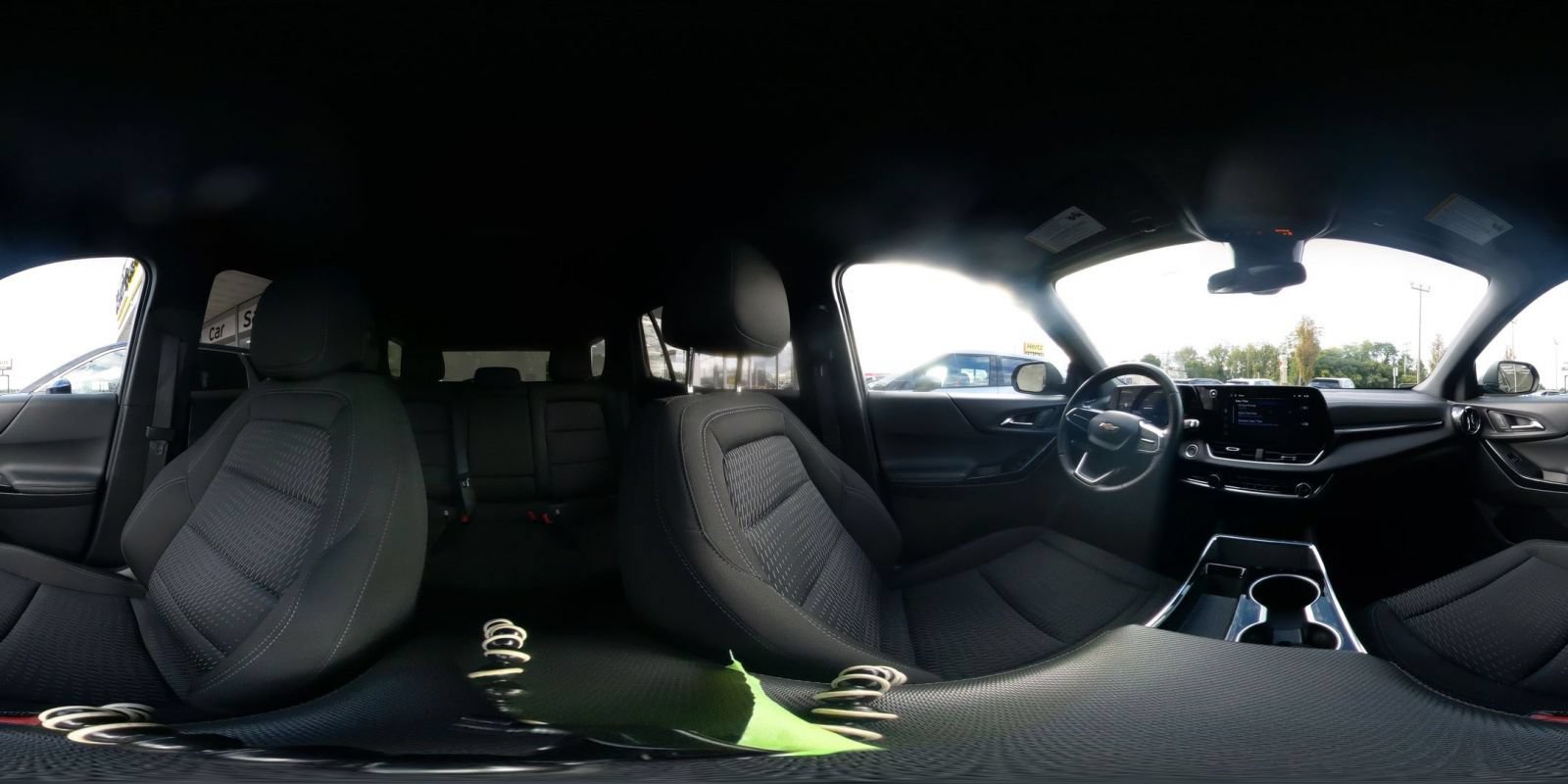 Used 2025 Chevrolet Equinox LT FWD image 36