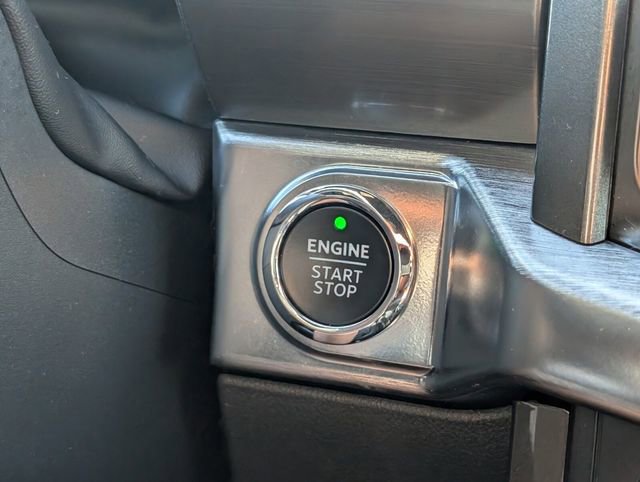 Used 2023 Ford F150 Lariat AWD/4WD image 26