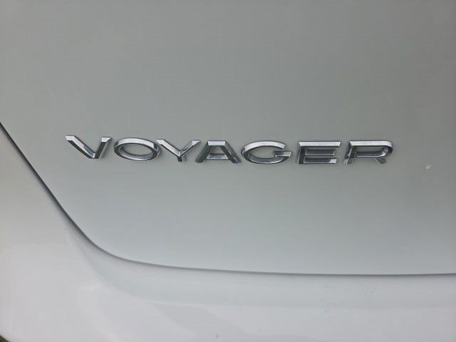 Used 2023 Chrysler Voyager LX FWD image 55