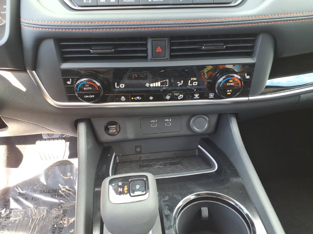 New 2027 Nissan Rogue SV w/ Rock Creek Premium Package AWD/4WD image 31