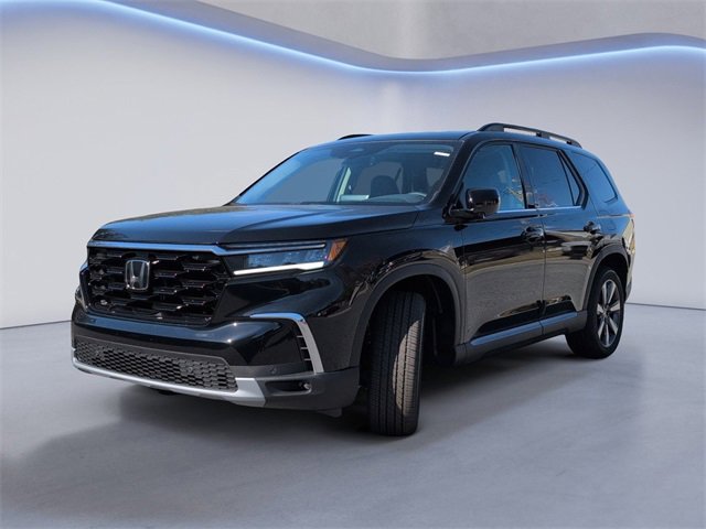 New 2025 Honda Pilot Touring image 11