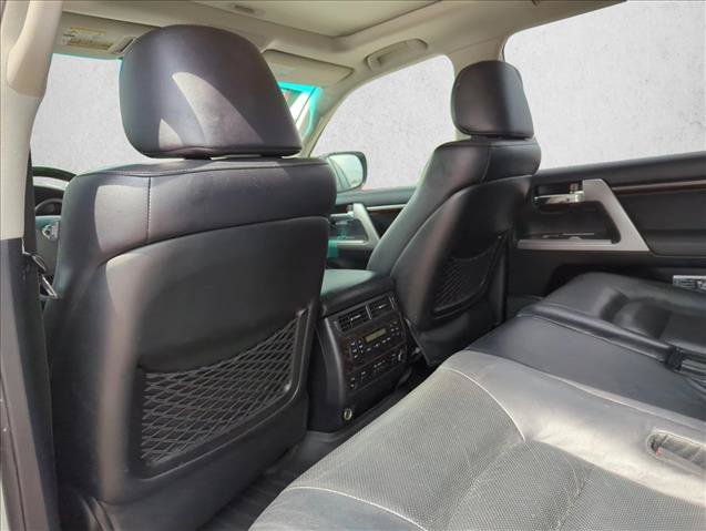 Used 2014 Toyota Land Cruiser AWD/4WD image 17