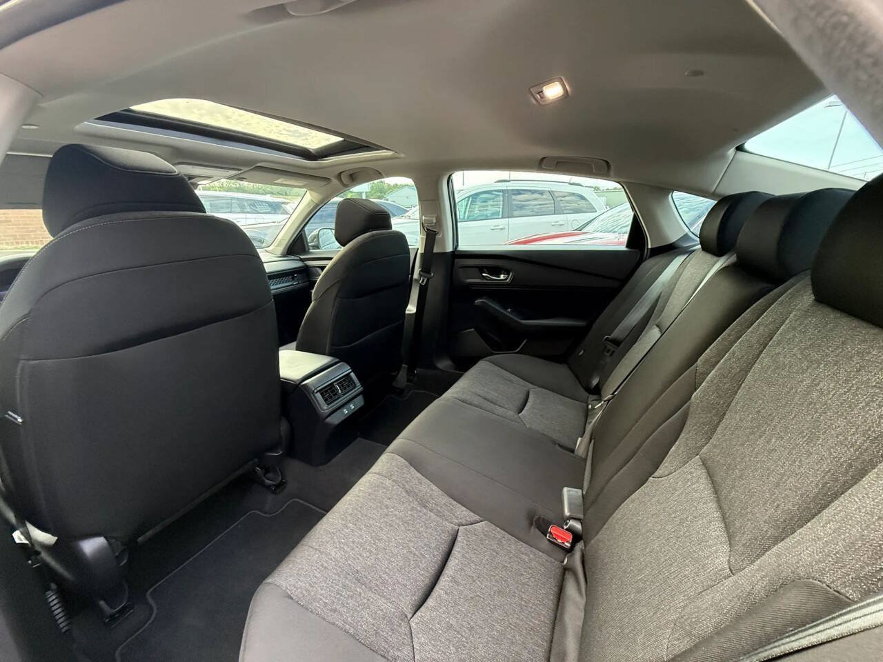 Used 2025 Honda Accord SE image 14