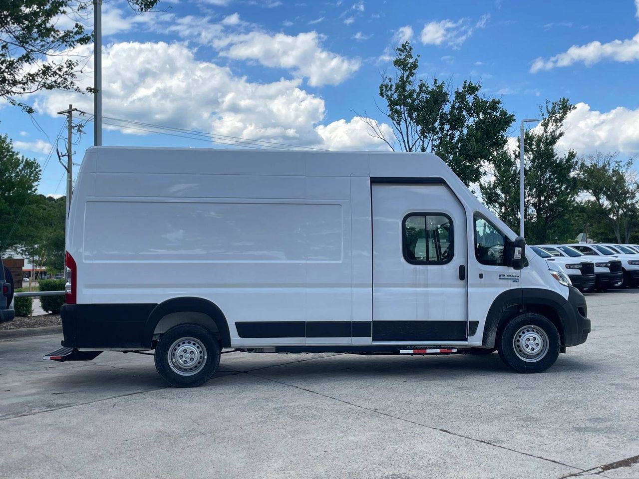 New 2024 RAM ProMaster 3500 w/ Delivery Van Package FWD image 11