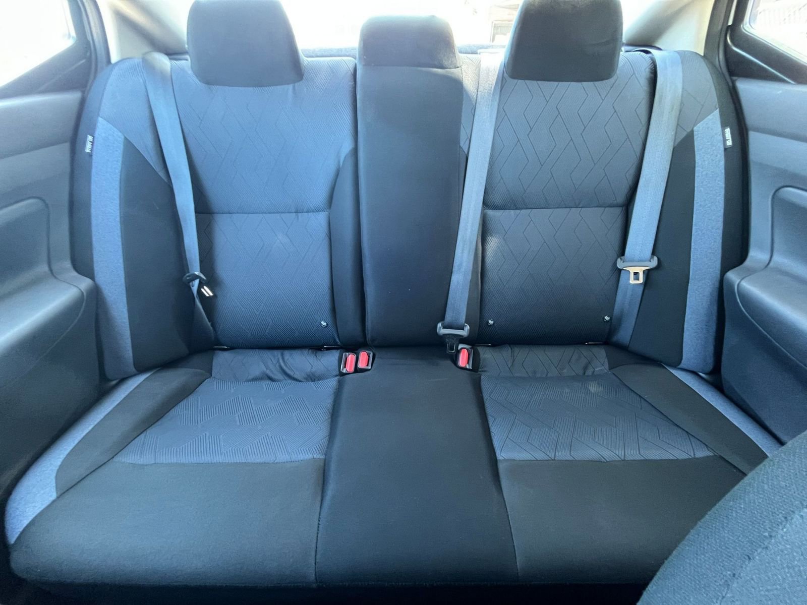 Used 2025 Nissan Versa SV FWD image 36