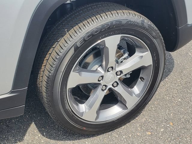 New 2026 Jeep Grand Cherokee Limited AWD/4WD image 18