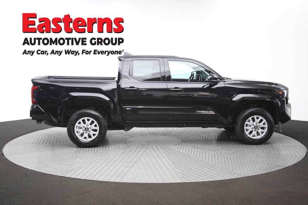 Used 2026 Toyota Tacoma SR5 AWD/4WD image 43