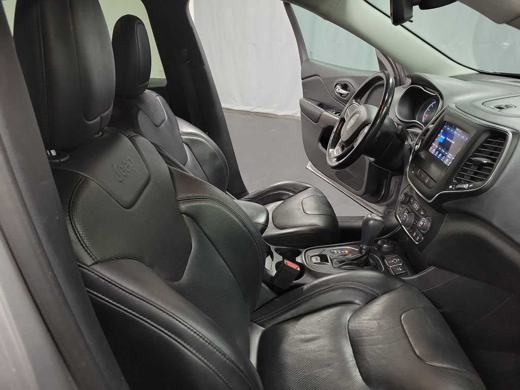 Used 2021 Jeep Cherokee Latitude Lux AWD/4WD image 21