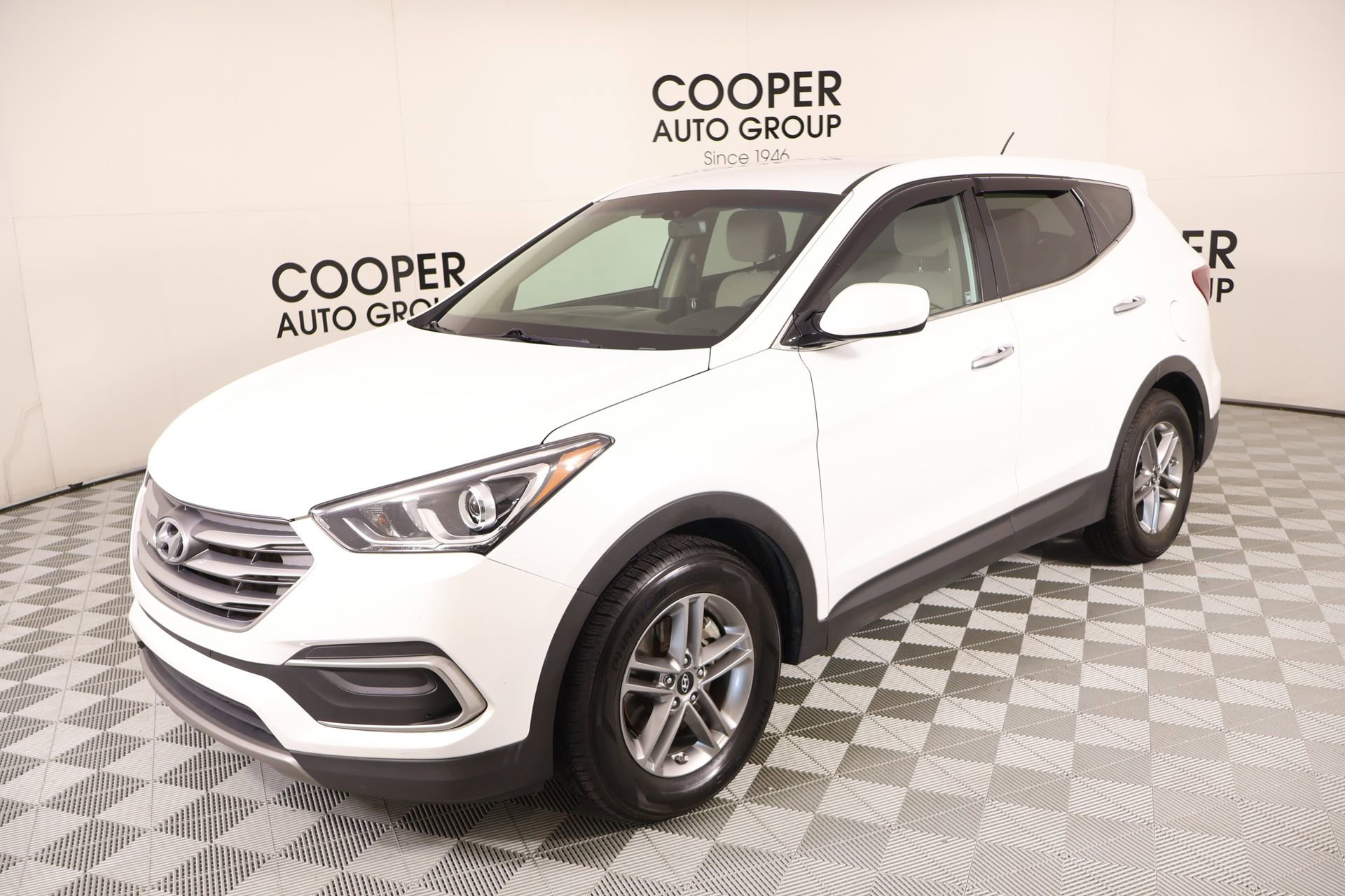 Used 2018 Hyundai Santa Fe Sport image 9