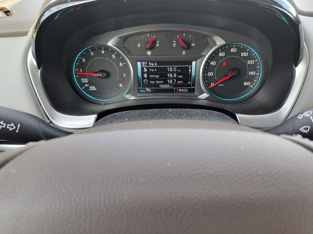 Used 2018 Chevrolet Traverse LT image 11