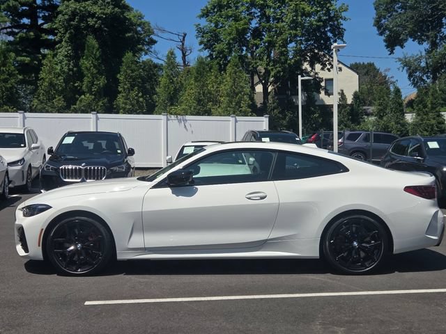 Used 2026 BMW 430i xDrive Coupe w/ M Sport Package AWD/4WD image 4