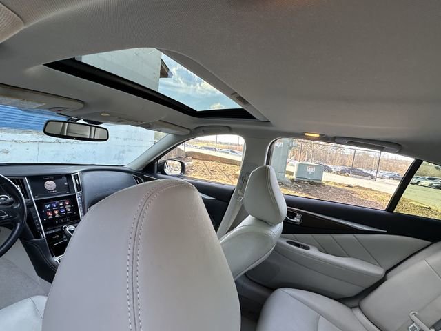 Used 2019 INFINITI Q50 Luxe w/ Cargo Package (L96) image 31
