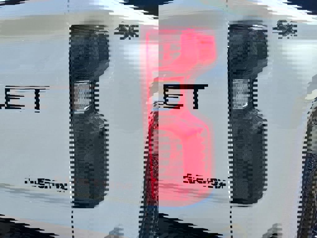 New 2026 Chevrolet Silverado 2500 Custom w/ Custom Value Package image 9