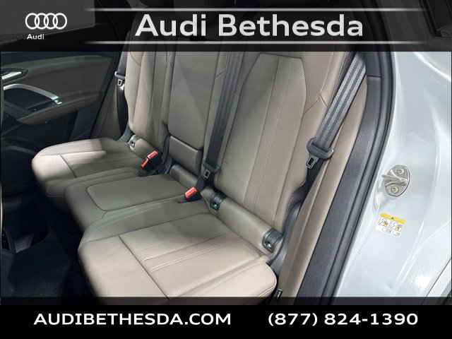 Certified 2025 Audi Q5 Premium Plus w/ Premium Plus AWD/4WD image 31