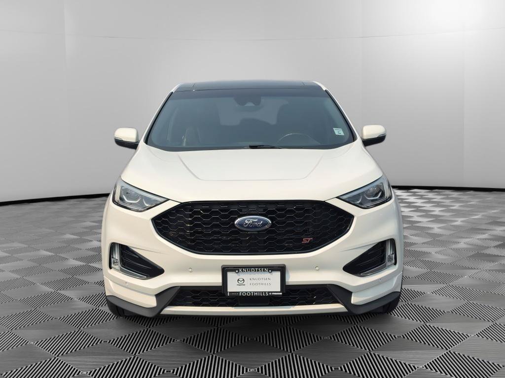 Used 2020 Ford Edge ST w/ Equipment Group 401A AWD/4WD image 2