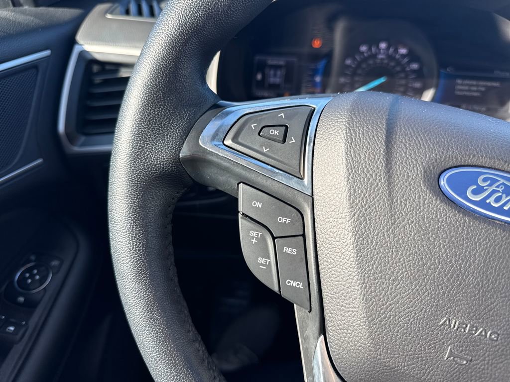 Used 2024 Ford Edge SEL w/ Convenience Package image 29