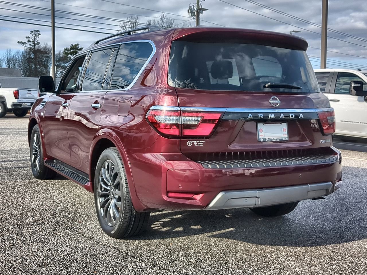 Used 2022 Nissan Armada Platinum w/ Captain's Chairs Package image 6