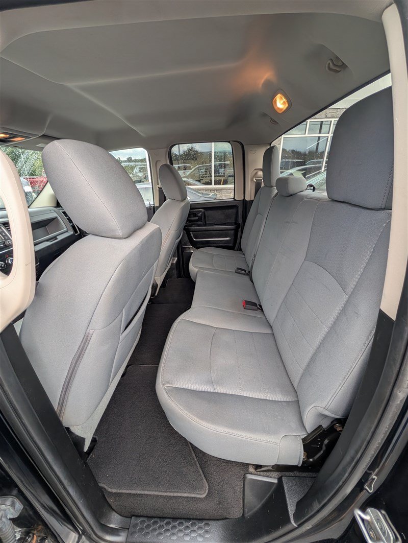 Used 2013 RAM 1500 Express AWD/4WD image 22