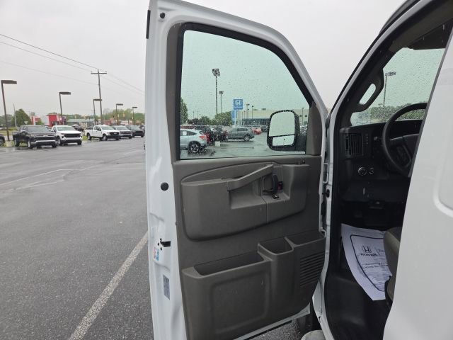 Used 2025 GMC Savana 2500 w/ Driver Convenience Package RWD image 16