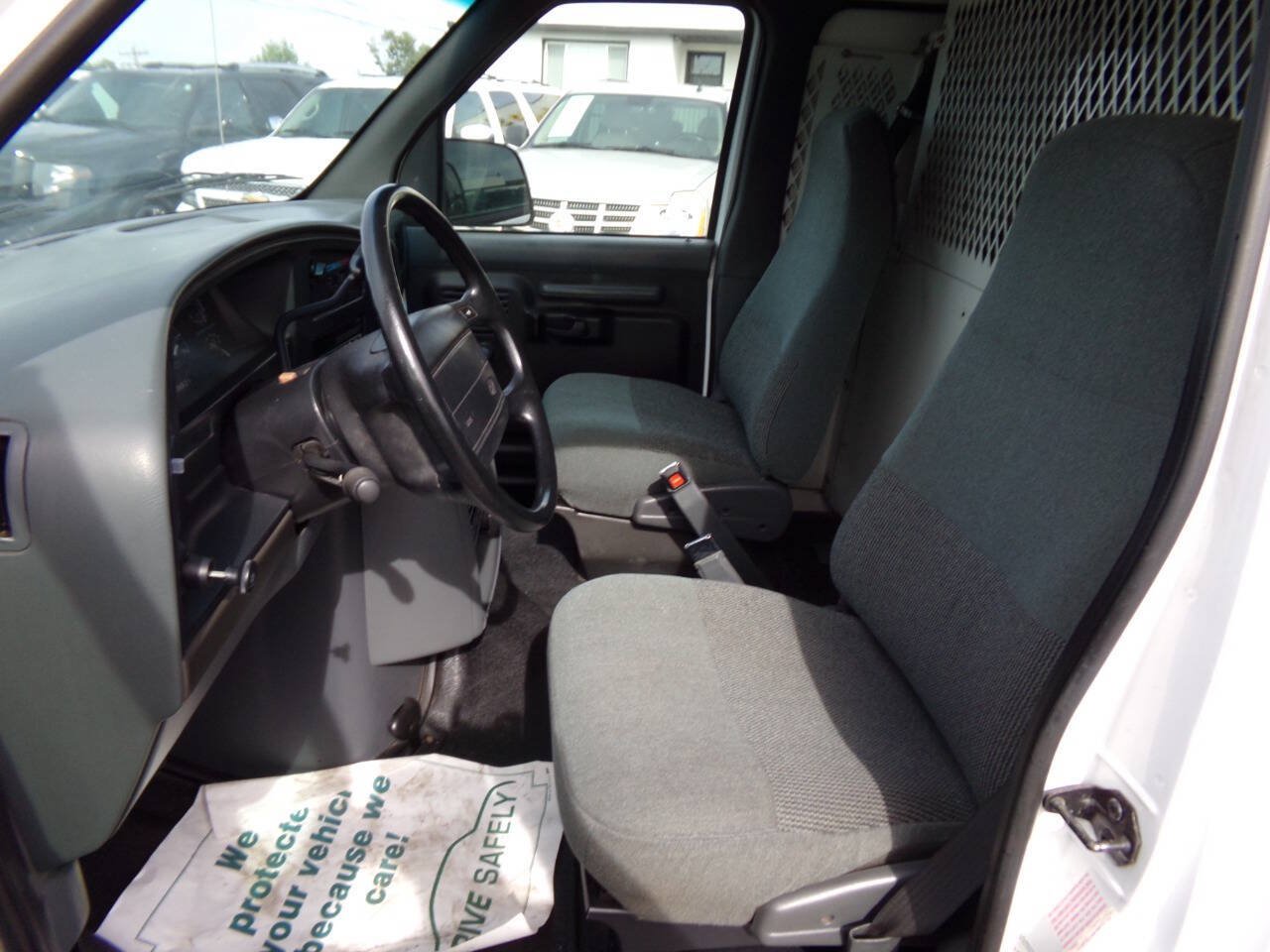 Used 1995 Ford E-250 and Econoline 250 Super RWD image 9