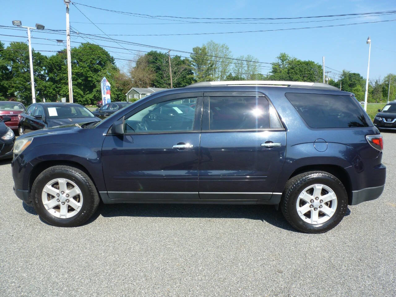 Used 2015 GMC Acadia SLE AWD/4WD image 11