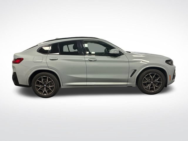 Used 2023 BMW X4 xDrive30i w/ M Sport Package AWD/4WD image 6