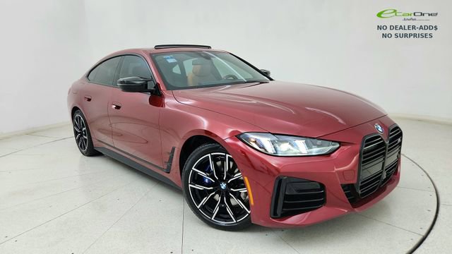 Used 2026 BMW M440i RWD image 1