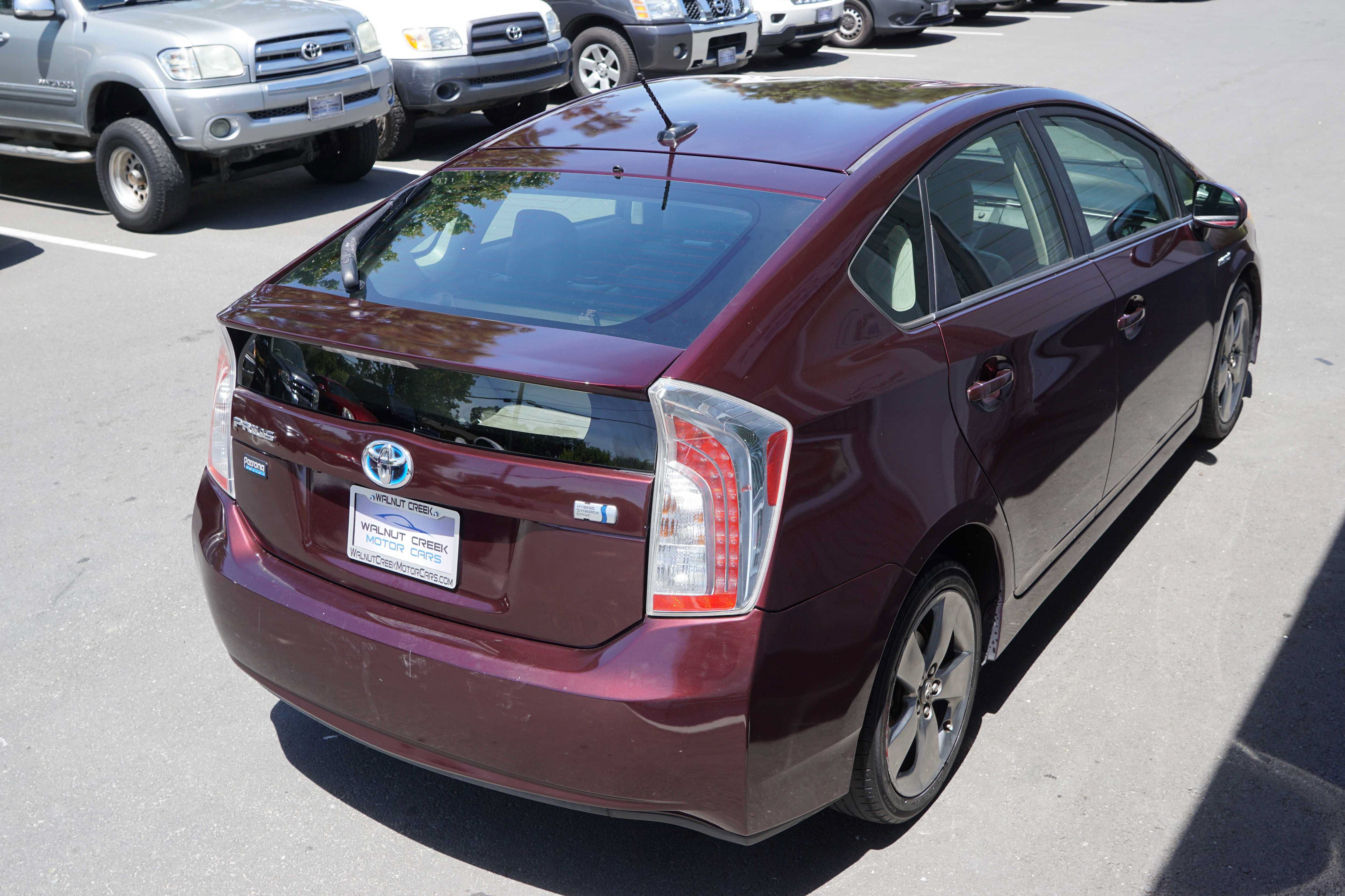 Used 2013 Toyota Prius Persona Series FWD image 12