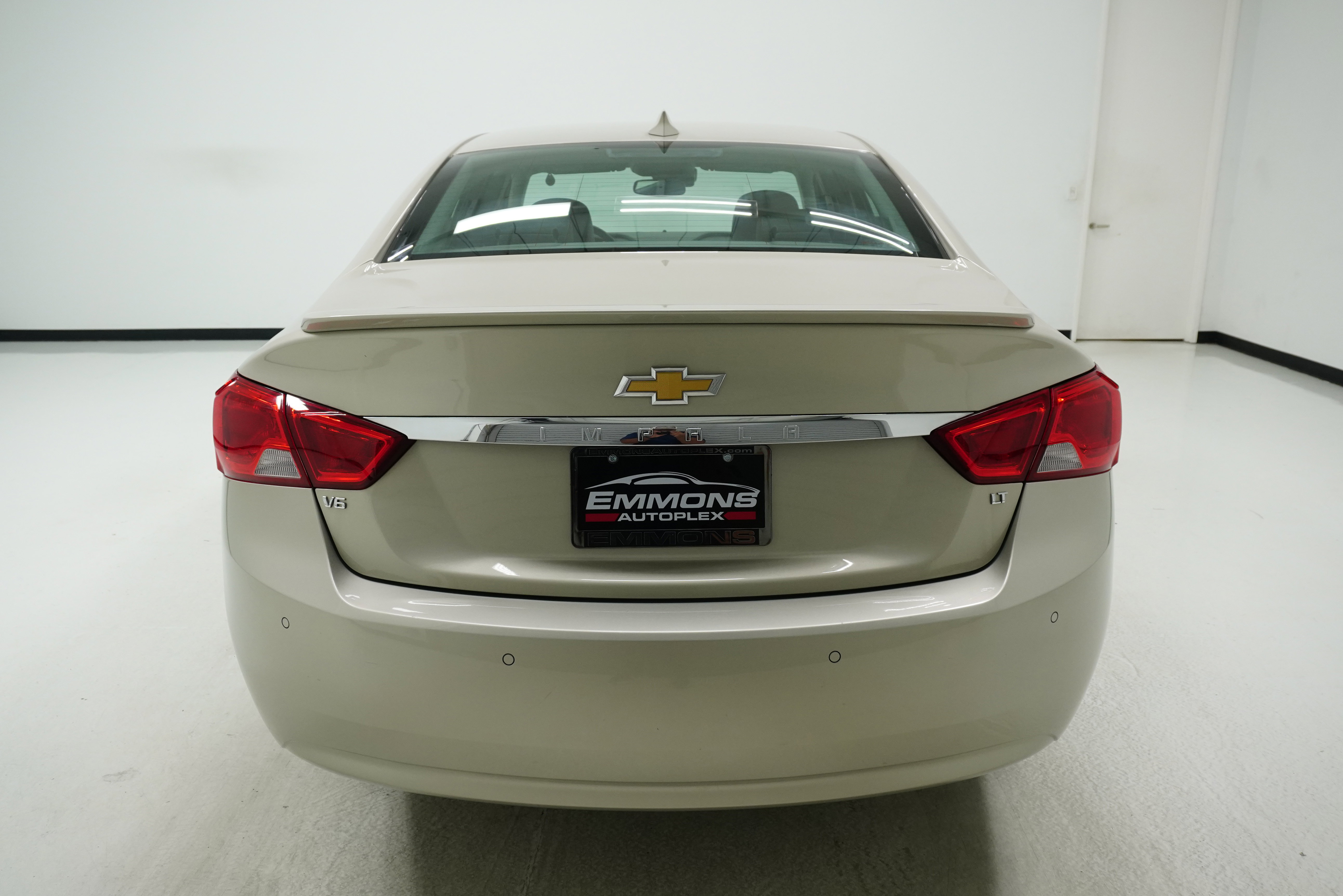 Used 2015 Chevrolet Impala LT image 5