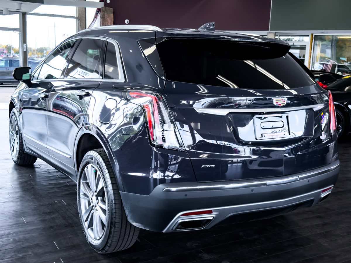 Used 2024 Cadillac XT5 Premium Luxury image 12