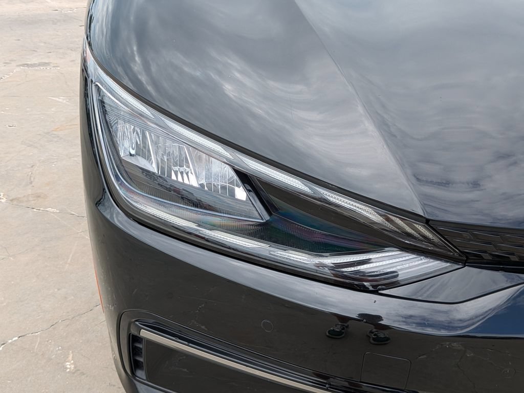 Certified 2023 Kia EV6 GT-Line AWD/4WD image 10