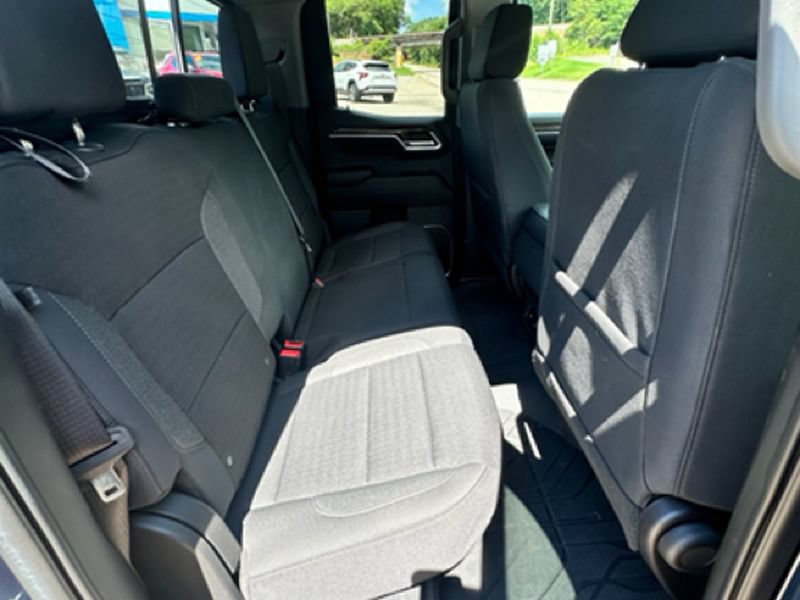 Used 2023 Chevrolet Silverado 1500 LT w/ Convenience Package II RWD image 23