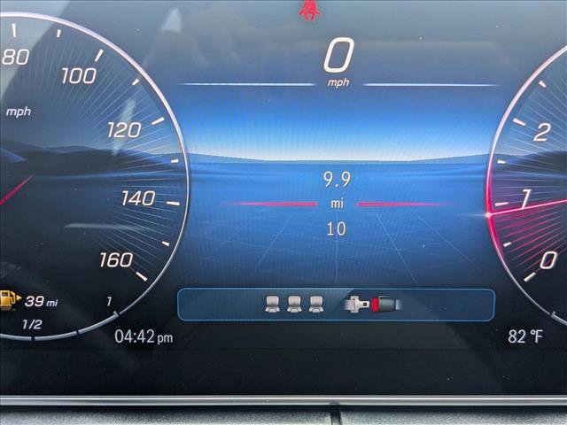 Used 2025 Mercedes-Benz C 300 Sedan image 12