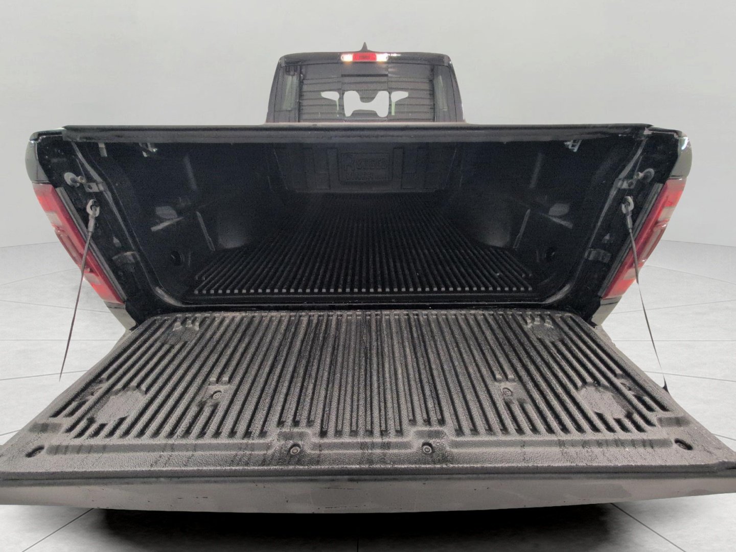 Used 2021 RAM 1500 Limited AWD/4WD image 15