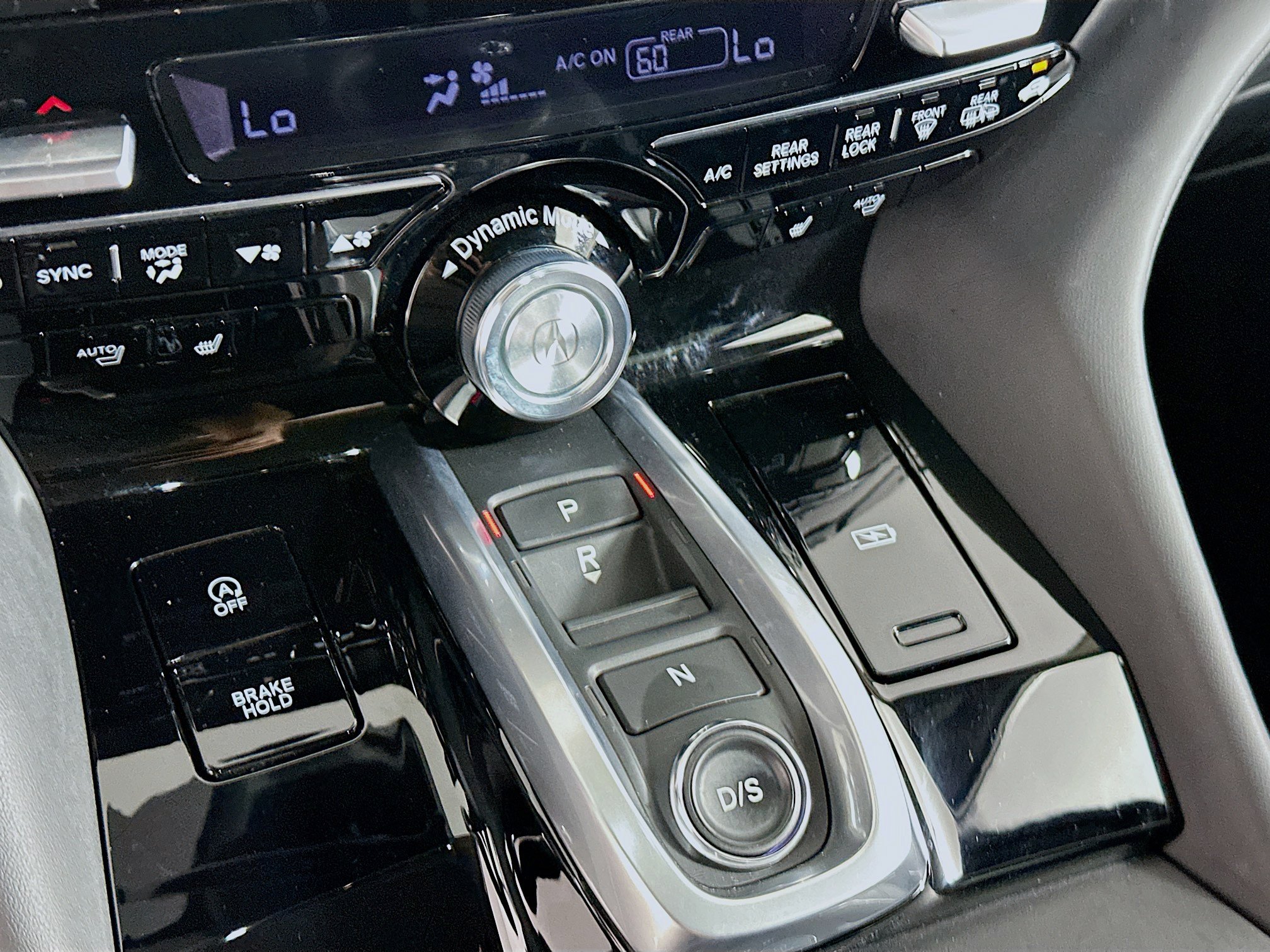 Used 2023 Acura MDX SH-AWD w/ Technology Package image 25