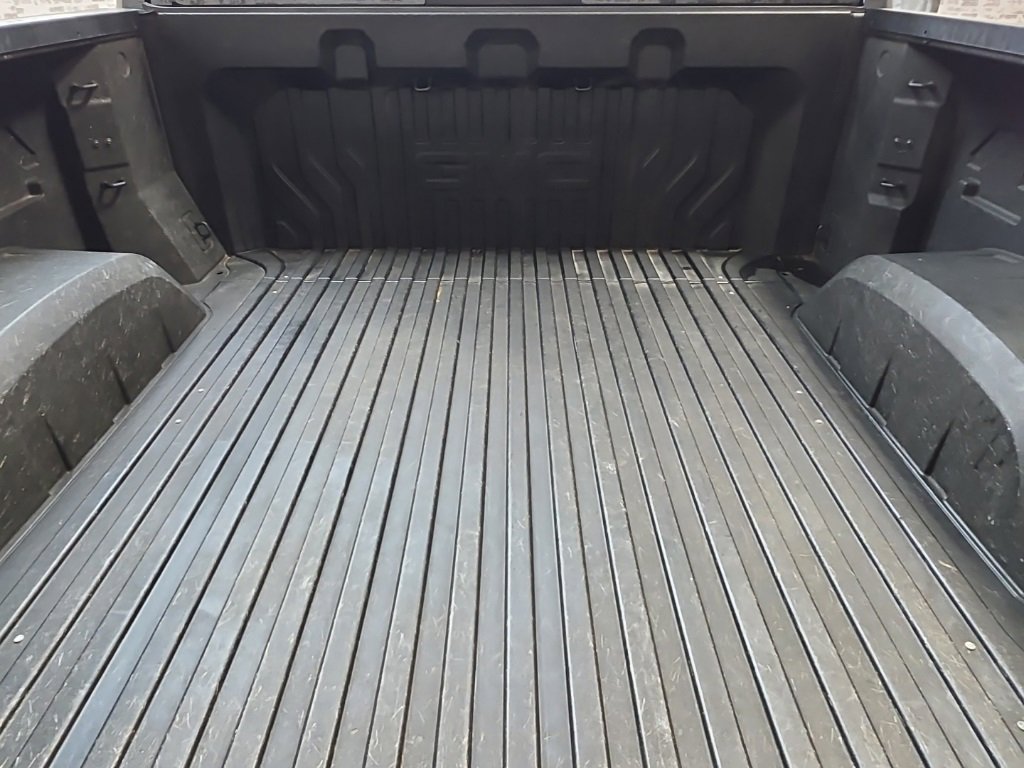 Used 2021 GMC Sierra 1500 AT4 w/ AT4 Value Package image 15