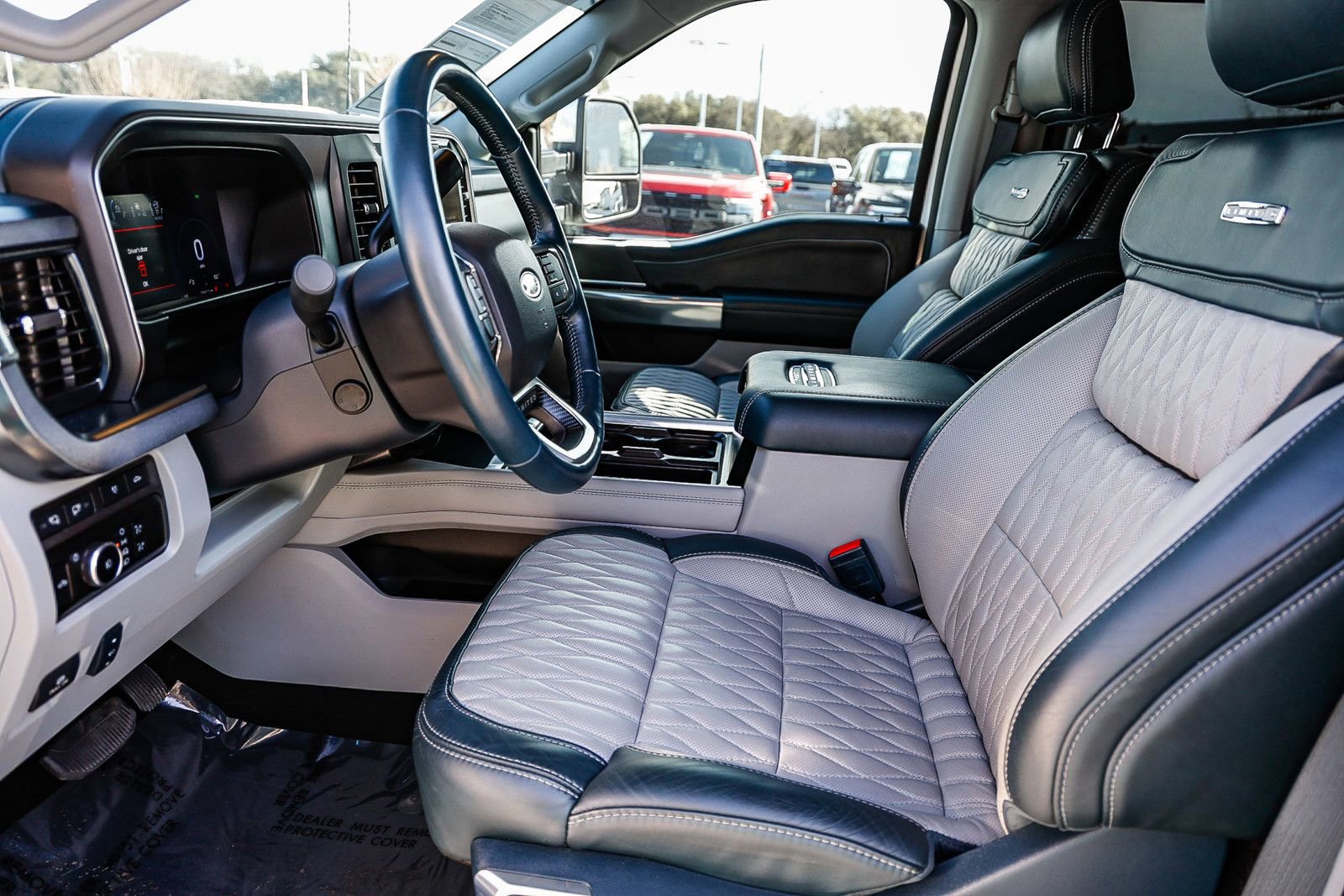 Used 2024 Ford F450 Limited w/ FX4 Off-Road Package image 19