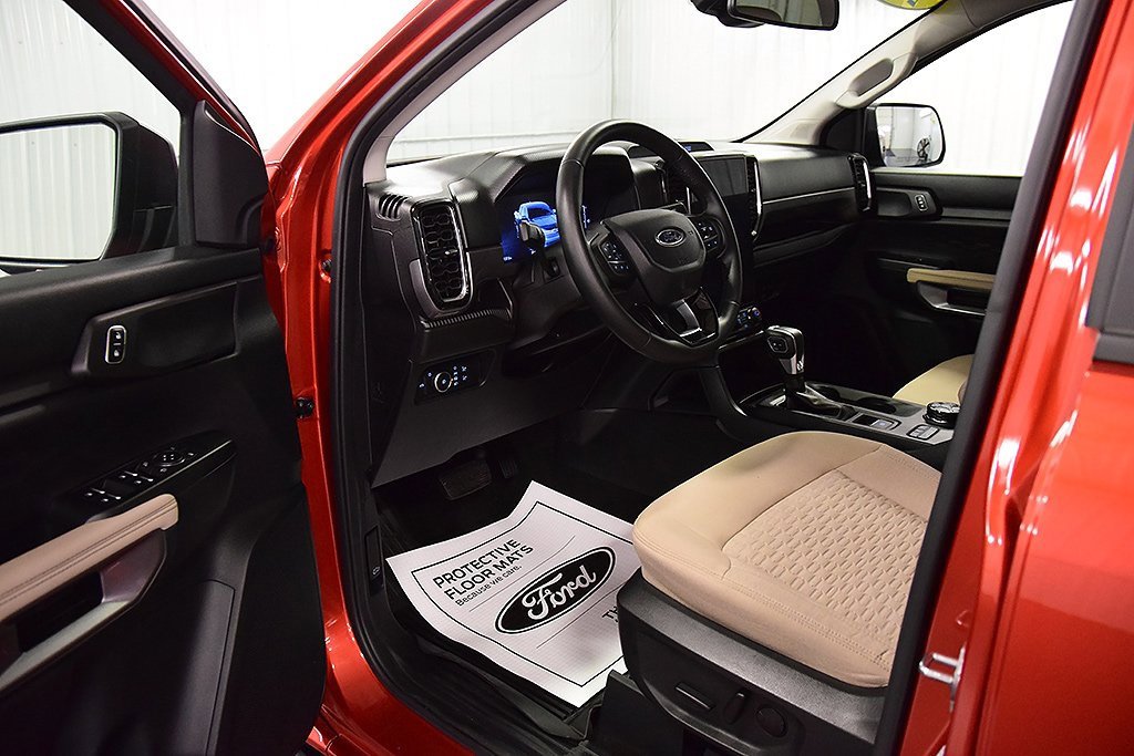 Used 2024 Ford Ranger XLT w/ Technology Package image 15