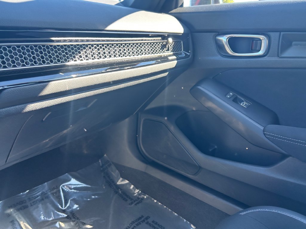 Used 2024 Honda Civic Sport image 32