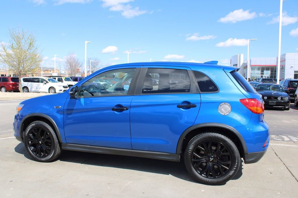 Used 2019 Mitsubishi Outlander Sport LE image 4
