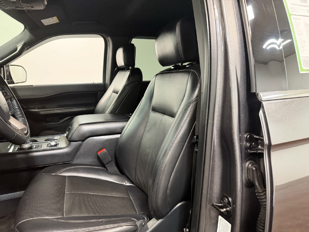 Used 2020 Ford Expedition Max XLT w/ Equipment Group 202A AWD/4WD image 59
