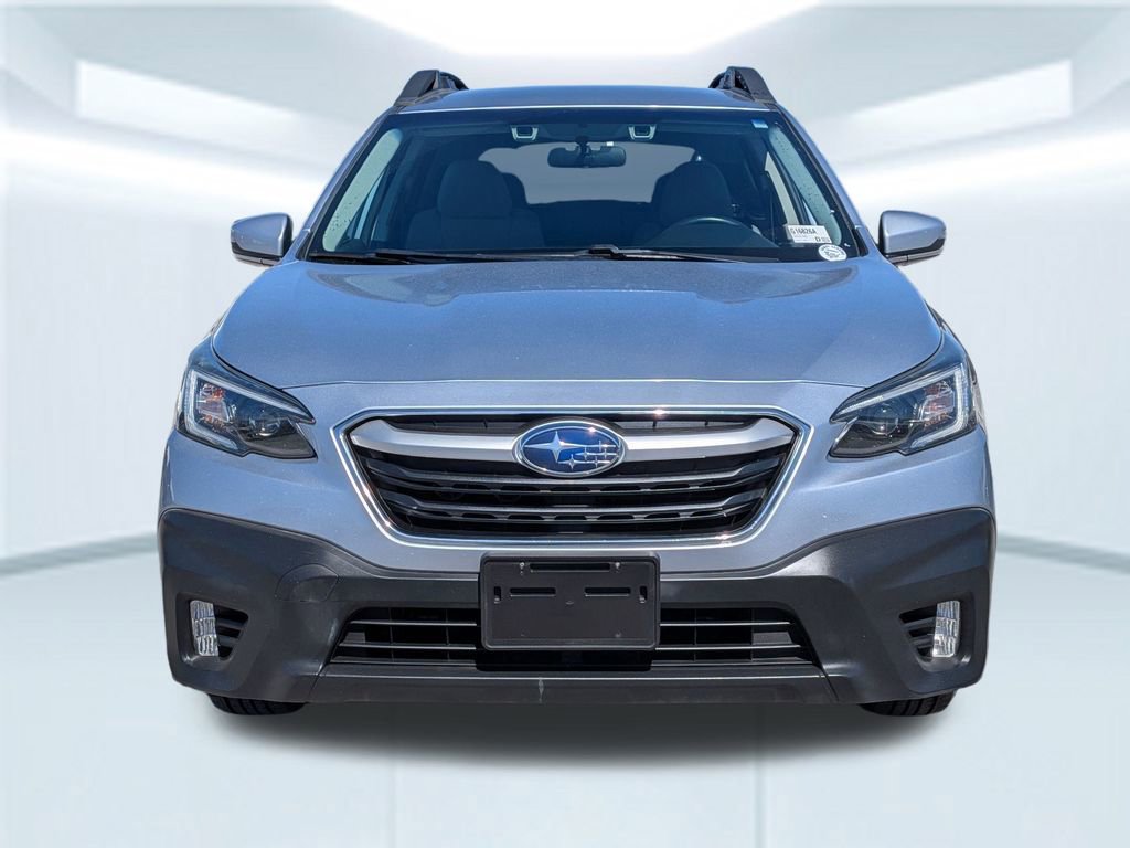 Used 2020 Subaru Outback Premium image 10